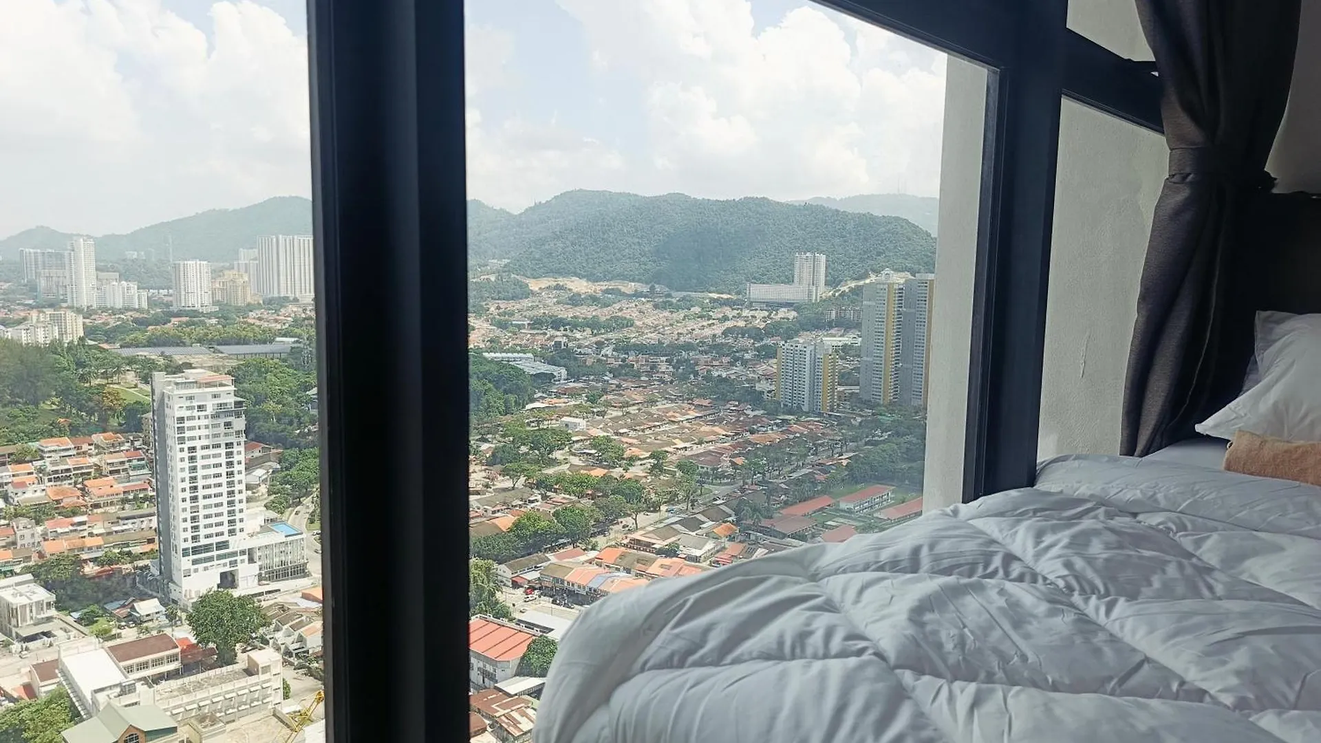 Relax Familystay -Urban Suites-3Br-10Pax Jelutong Malaysia