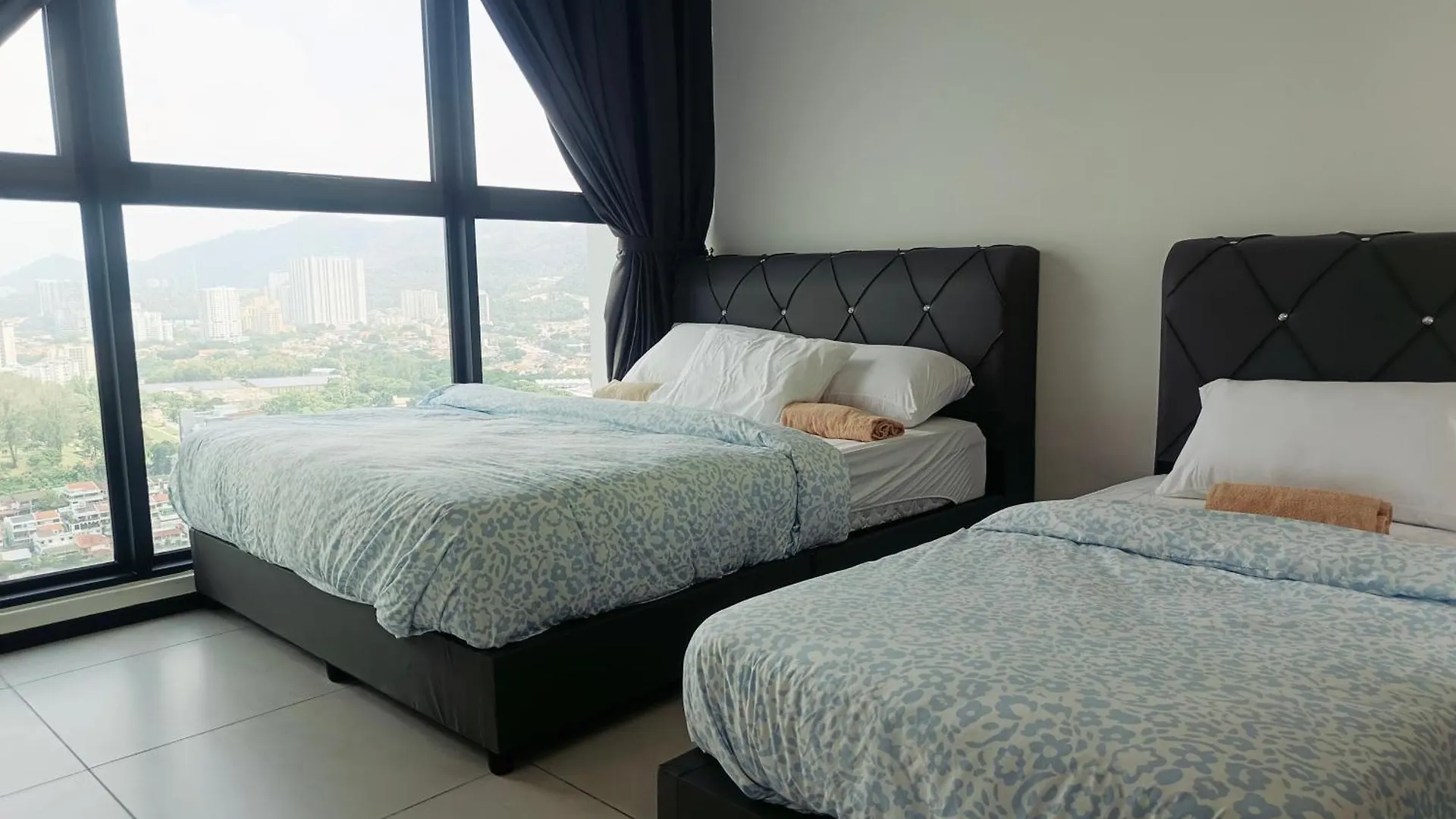 Relax Familystay -Urban Suites-3Br-10Pax Jelutong 0*,  Maleisië