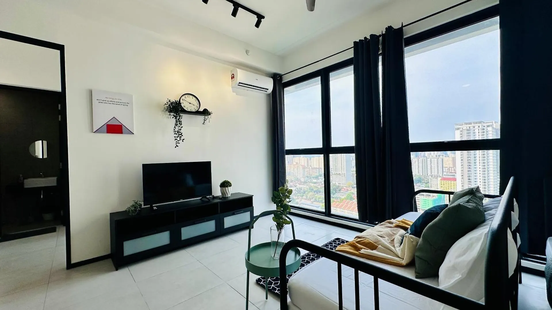 Relax Familystay -Urban Suites-3Br-10Pax Jelutong Malaysia