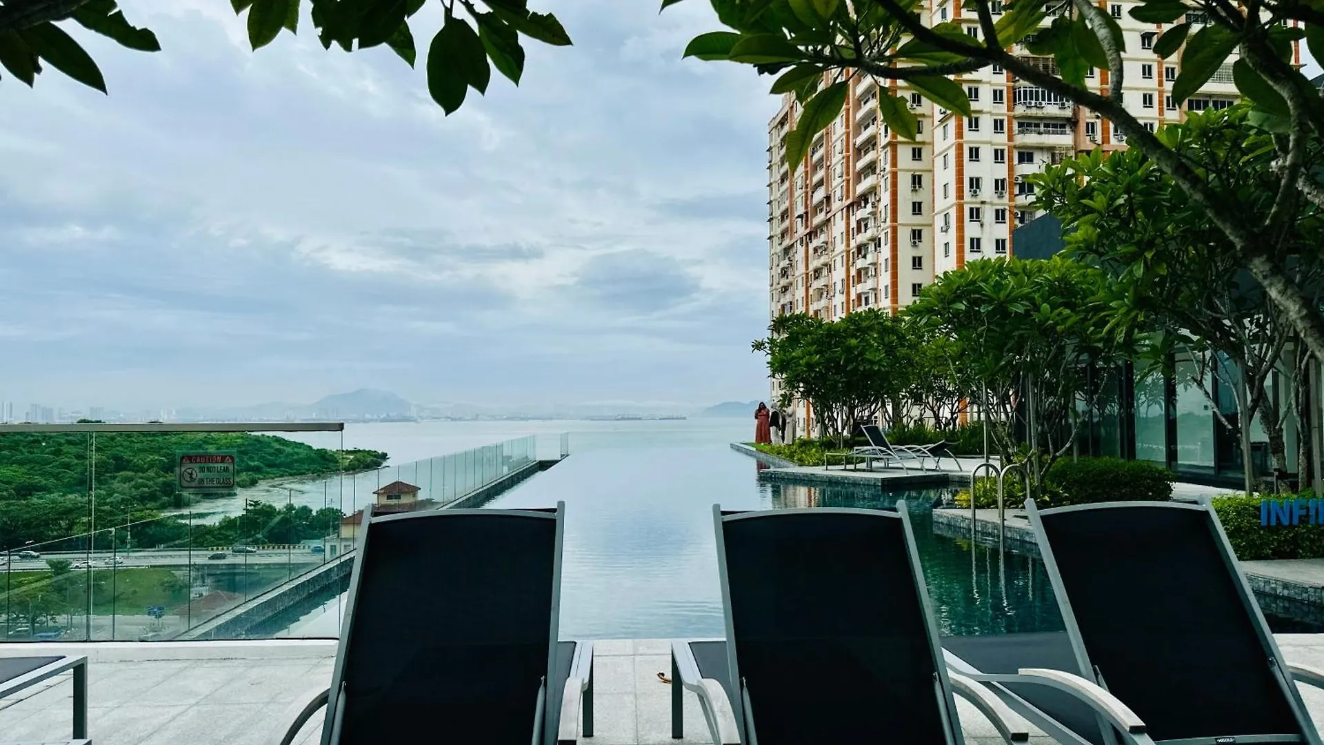 Relax Familystay -Urban Suites-3Br-10Pax Jelutong Lejlighed