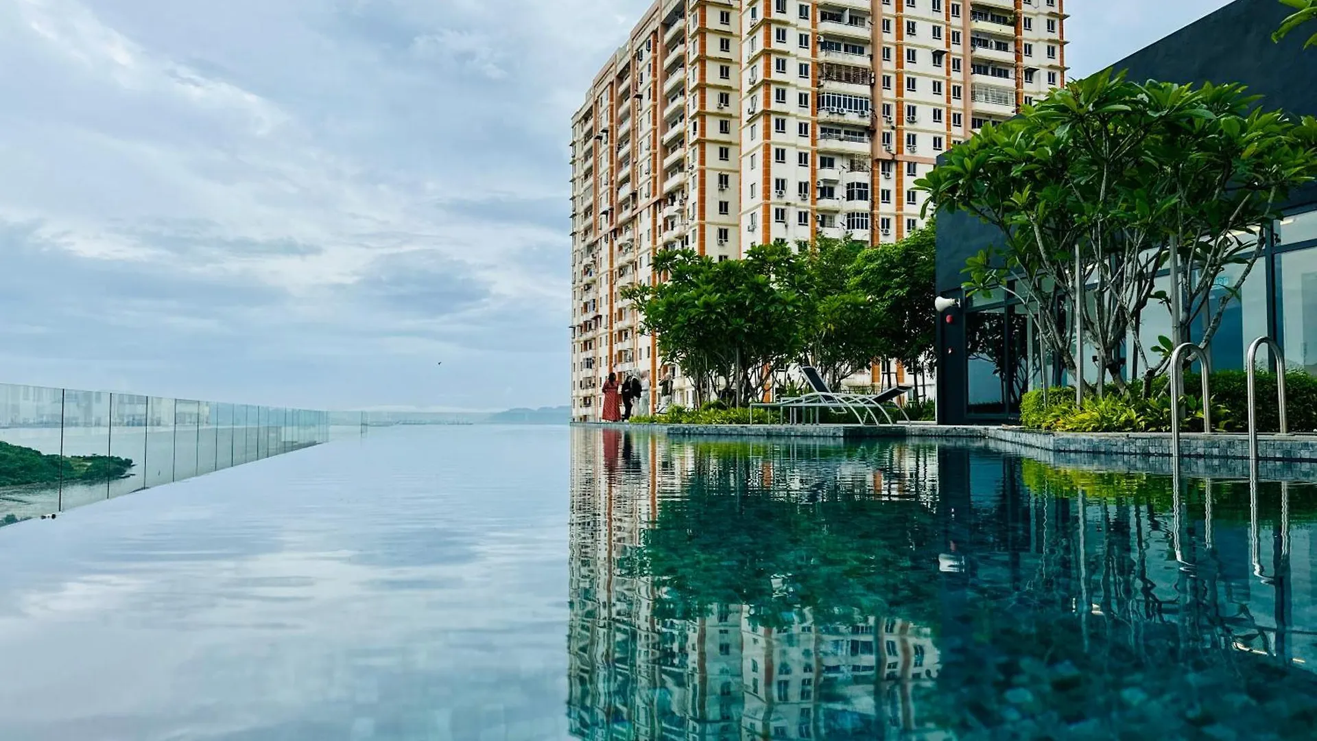 Relax Familystay -Urban Suites-3Br-10Pax Jelutong