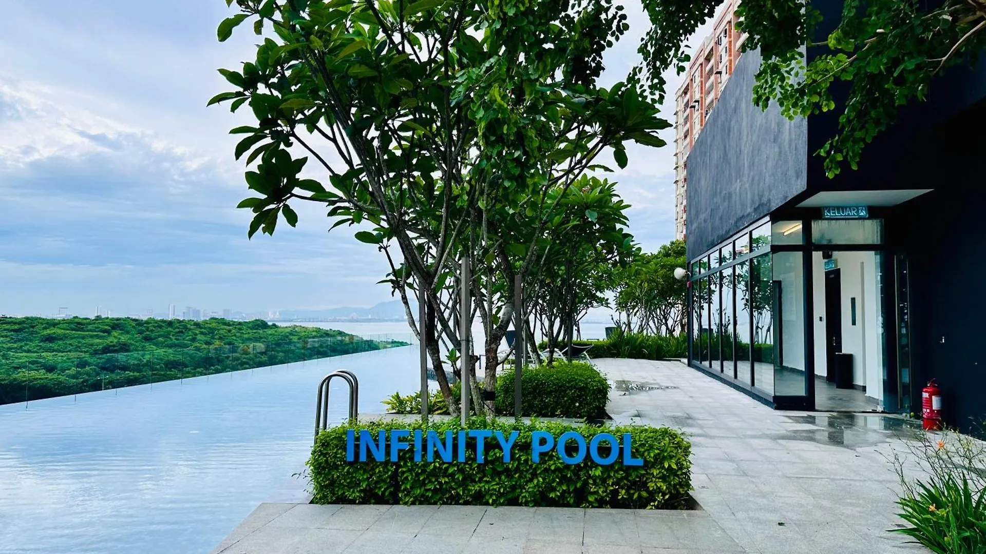 Relax Familystay -Urban Suites-3Br-10Pax Jelutong Appartement