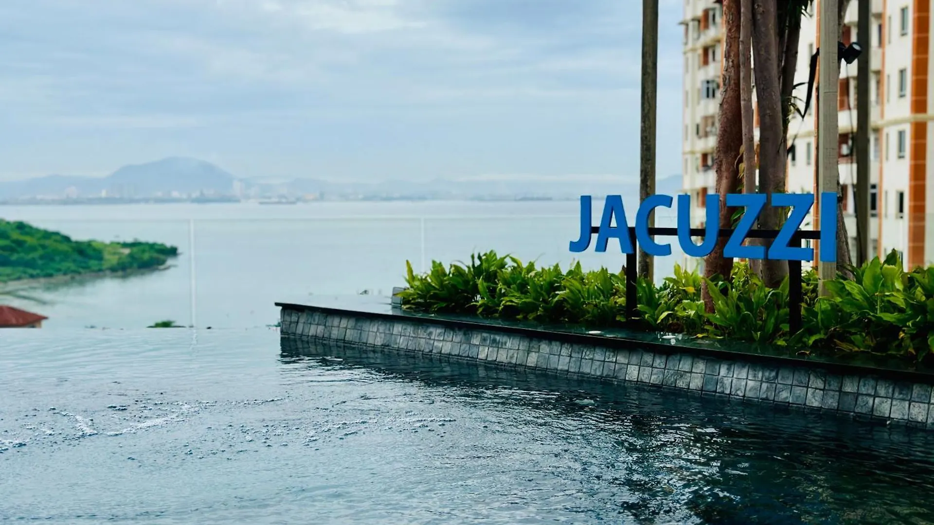 Appartement Relax Familystay -Urban Suites-3Br-10Pax Jelutong