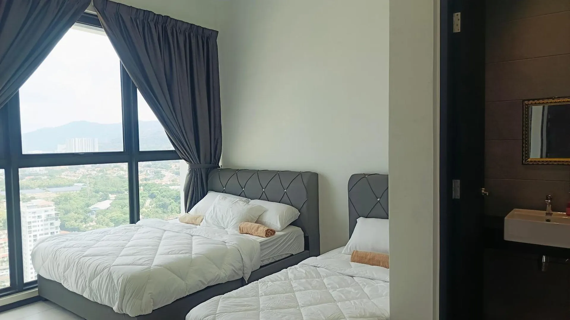 Relax Familystay -Urban Suites-3Br-10Pax Jelutong Appartement